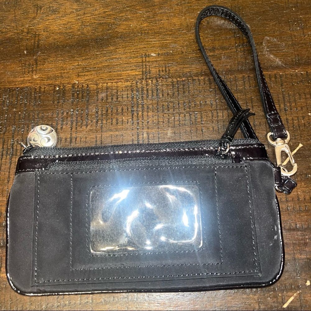 COPY - Brighton wristlet black - Picture 2 of 3